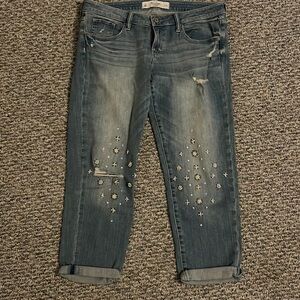 Abercrombie and Fitch Woman’s W30